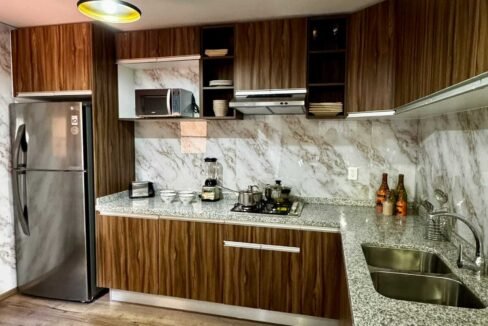 real-madeira-montesino-interiores-cocina-refrigerador-vista