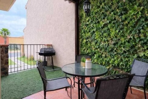 real-madeira-montesino-interiores-terraza-pergola-jardin