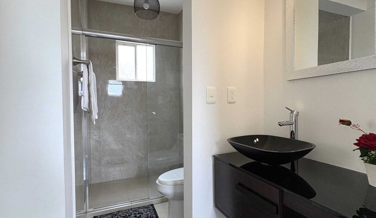 real-madeira-pontevel-bano-lavabo-negro